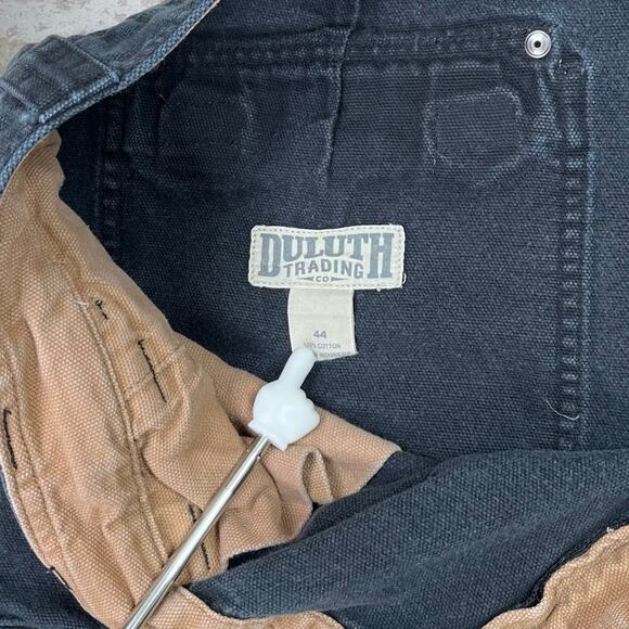 Duluth Trading Cargo Shorts Jet Black Canvas 11" Inseam - Picture 4 of 4